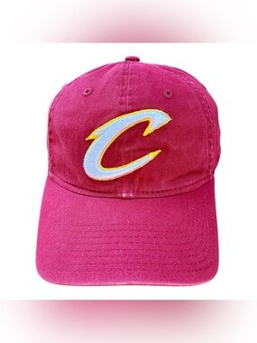 Cleveland Cavaliers New Era 9TWENTY Dad Hat Cap Strapback NBA Maroon